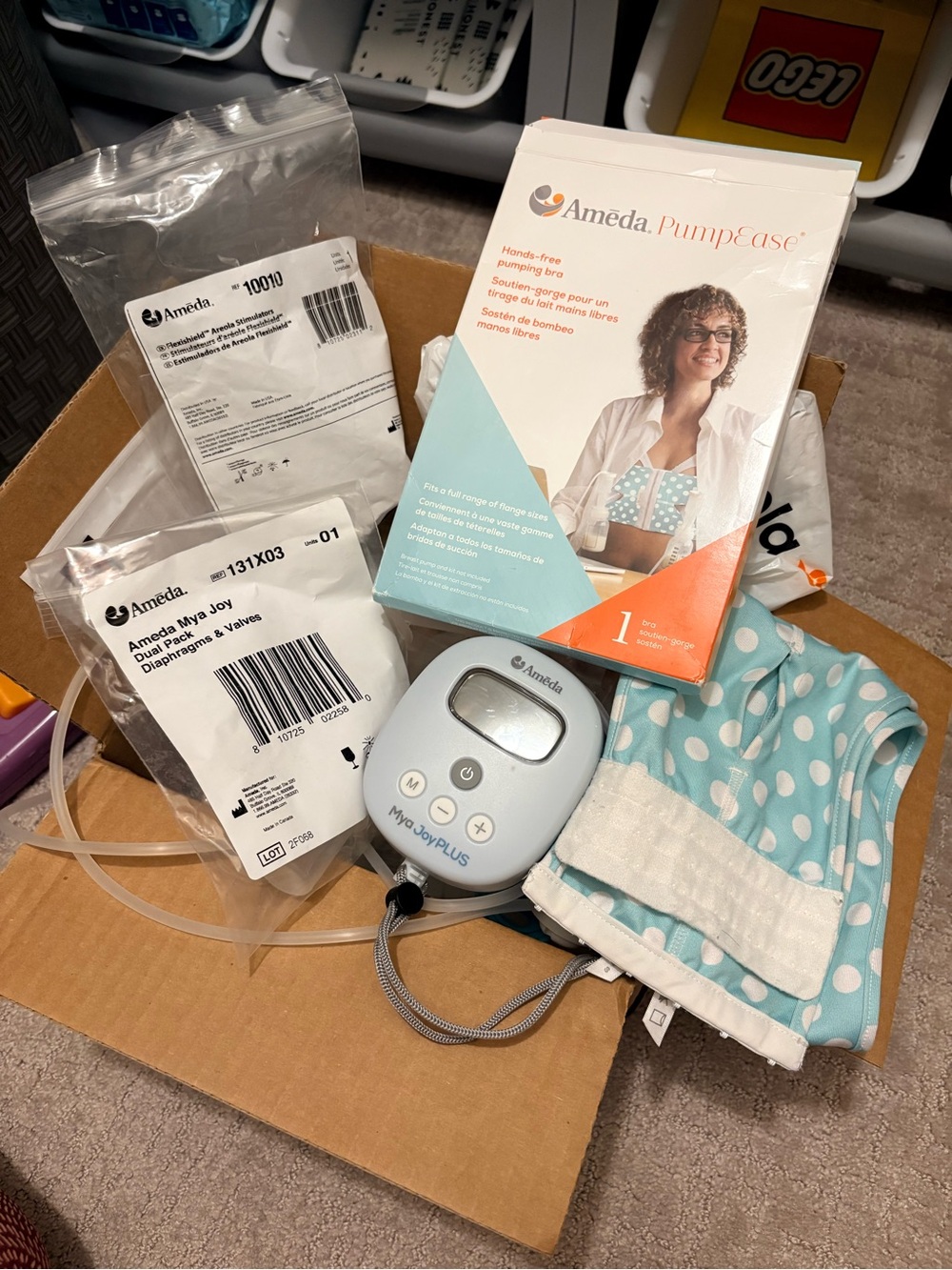 💖 Hands free Breast-pump Mya Joy Plus w/ pumping bra + carseat cover blanket new